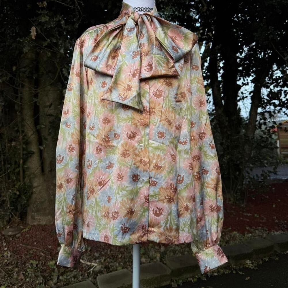 Vintage pastel floral blouse with